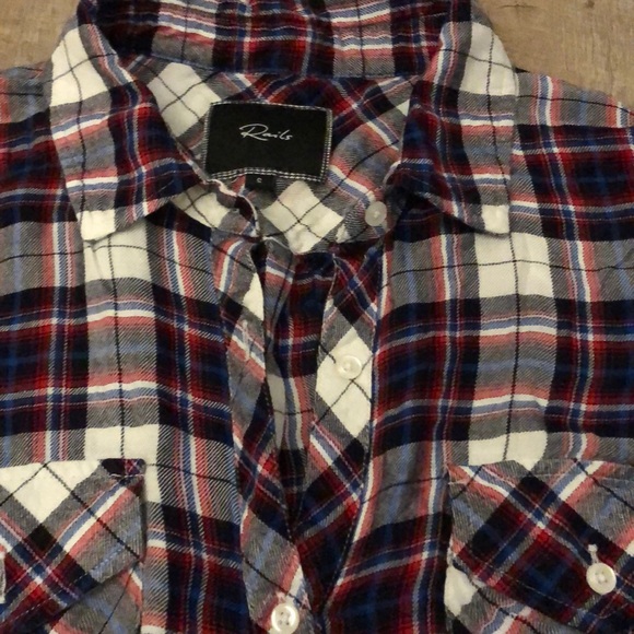 Rails button down - Picture 4 of 4